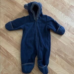 Like new Columbia 3-6 month baby bunting